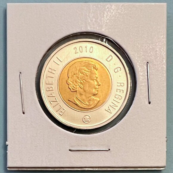 Canada 2010 Highly Collectible Set of 3 x $2 Toonies! - Picture 7 of 16